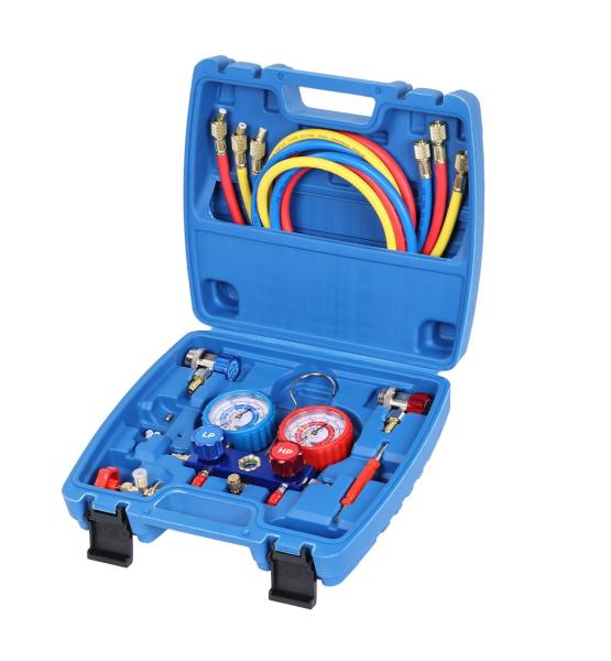 Коллектор манометрический со шлангами и муфтами в кейсе NFG31K