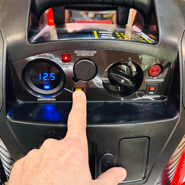 Пуско-зарядное устройство SPIN HAPPY TANK 2 12-24